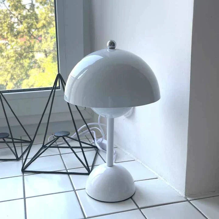 Contemporary Nordic Table Lamp | Mushroom-Style Design