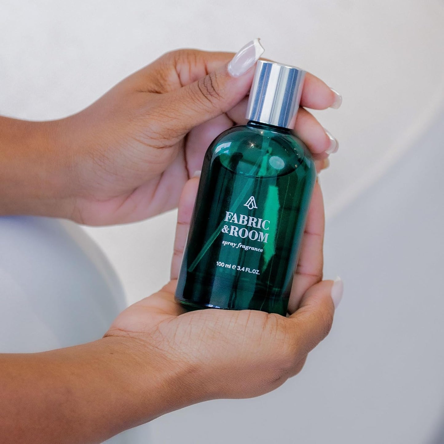 AromaPlan All Natural Room Spray (Dubai) Non Toxic & Long Lasting, Concentrated 5-Star Hotel Spray, Odor Eliminator- Home, Room, Bed, Couch, Pillow, Fabric-Dubai Air Freshener Spray(100 ml)