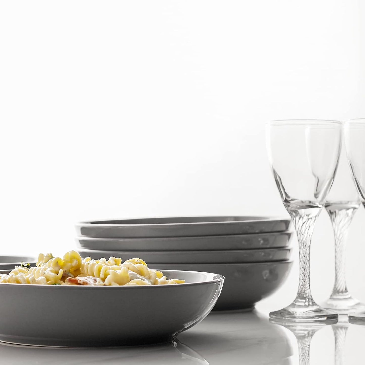 Y YHY 8.5'' Pasta Bowls Set of 6, 30oz Large Salad Serving Bowls for Kitchen, Porcelain Wide Shallow Soup Bowl Plates for Dinner, Microwave Dishwasher Safe, Matte Gray