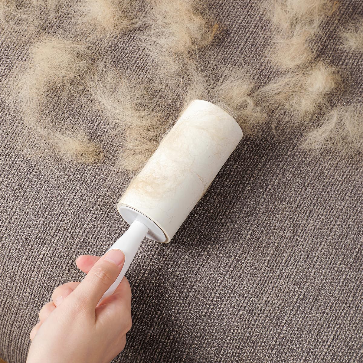 Lint Roller for Pet Hair Extra Sticky Lint Removal Roller with 3 Refills, Reusable Handle with 4 Sticky Rolls Total 240 Sheets (White Stick)