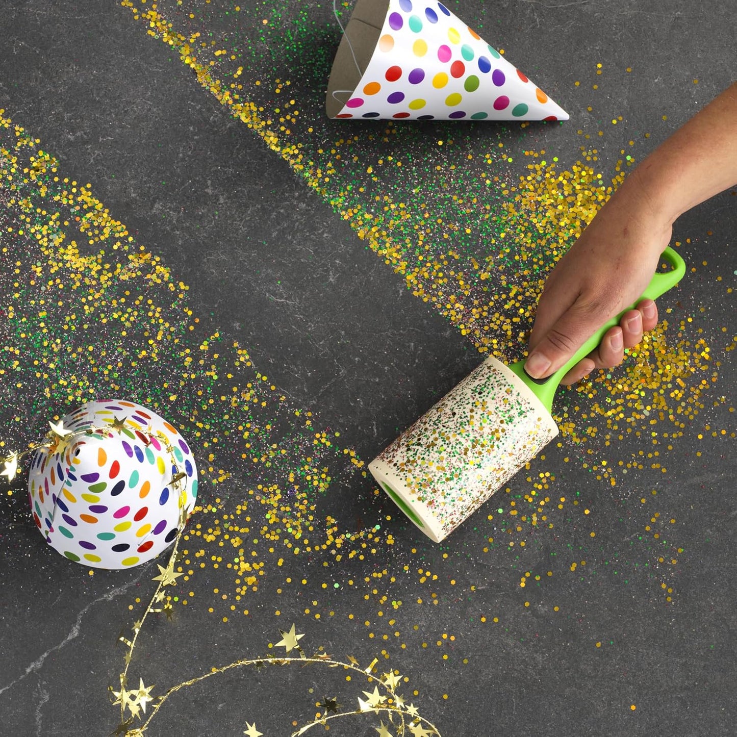 Evercare Pet Hair Lint Rollers All Purpose Use 100 Easy-Tear Sheets Per Roll Reusable Sticky Roller Pets Cat & Dog Hair Remover Contoured Handle for Furniture Clothing & Cars, Set of 2, Green