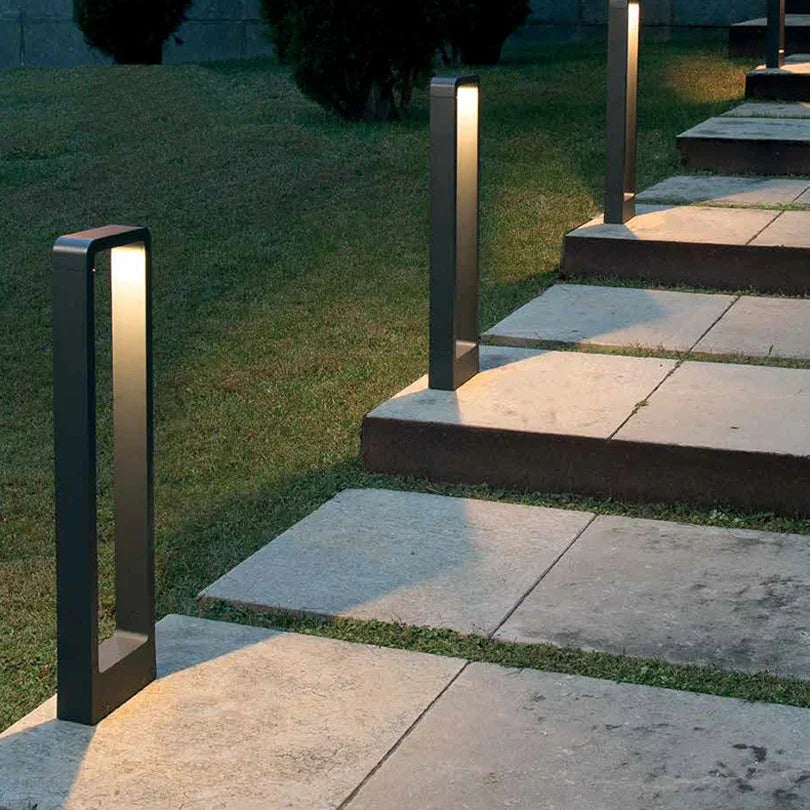 Elegant Outdoor Lights | Modern Waterproof Garden Pathway Light with Bright LED for All-Season Illumination 3
