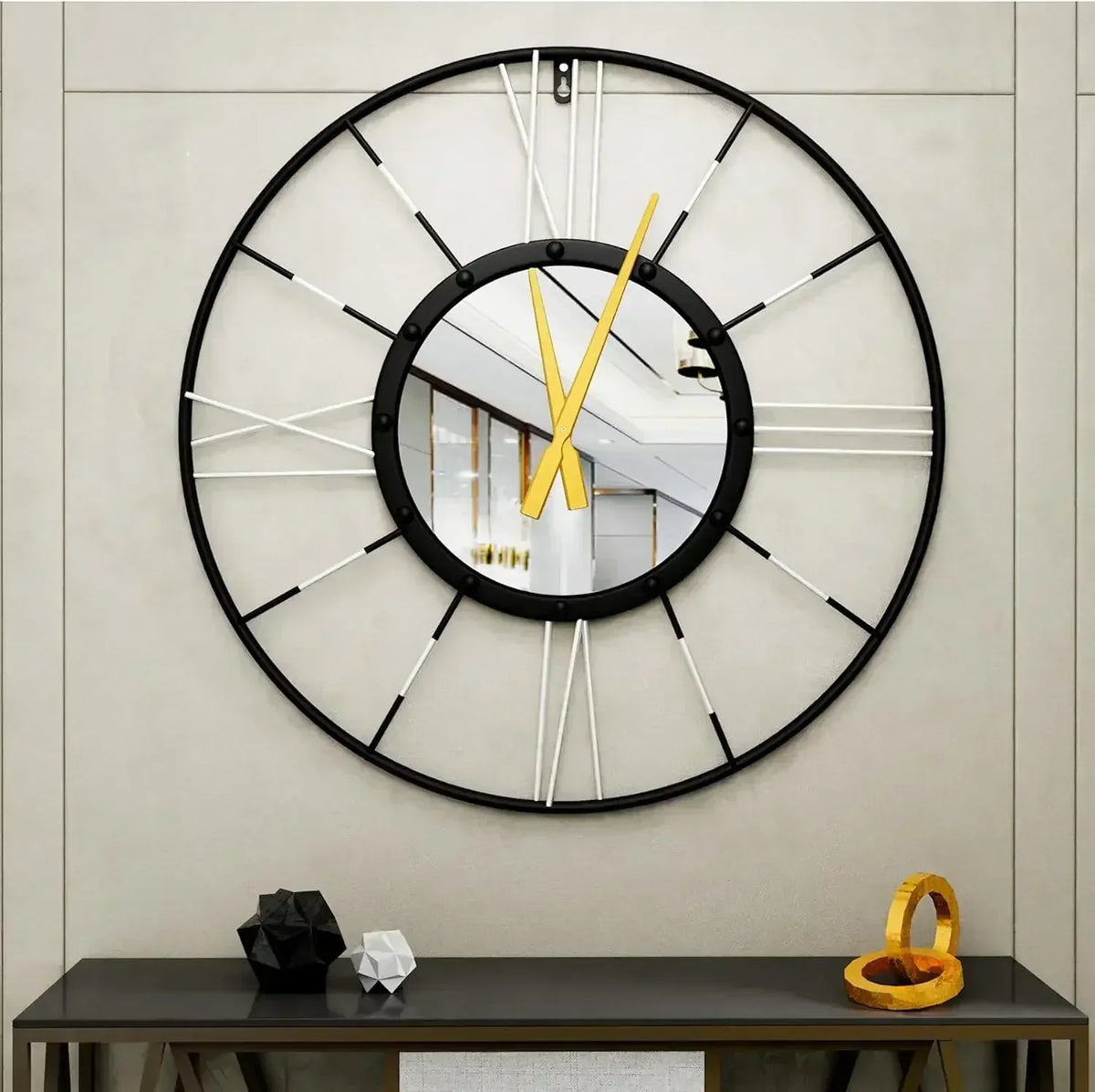 Minimalist Metal Frame Wall Clock